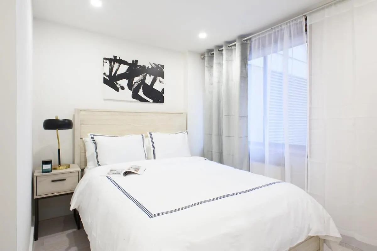 75-3A 3Br Duplex Prime Ues W&D In Unit Sleeps 6 Apartment New York 0*,  United States